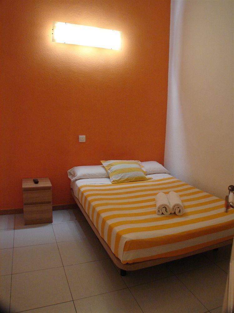 ברצלונה Break Bcn - Hostal & Coffeebar מראה חיצוני תמונה