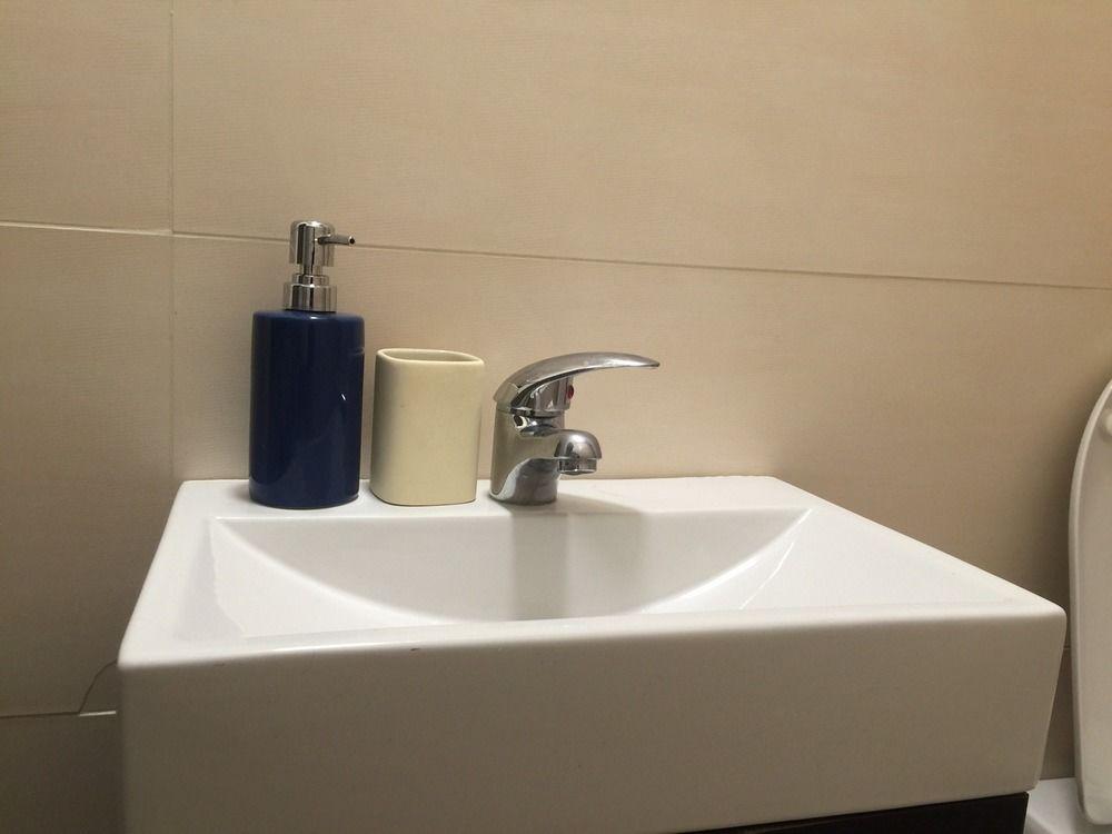 ברצלונה Break Bcn - Hostal & Coffeebar מראה חיצוני תמונה
